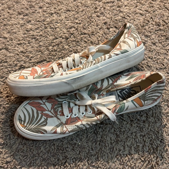 Classic Vans - Leaf Print - Picture 6 of 6